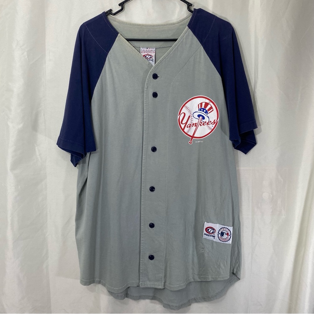 Gray and Blue Yankees Jersey with Iconic Logo